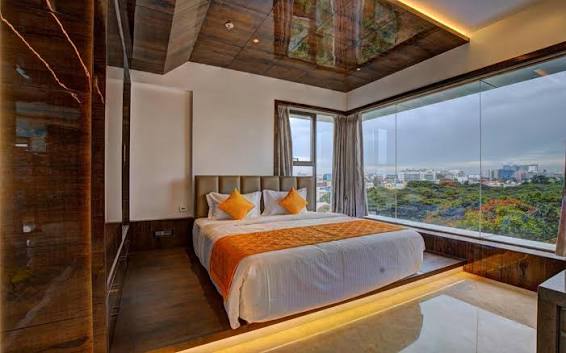 Suites rental in Accommodation and stays category